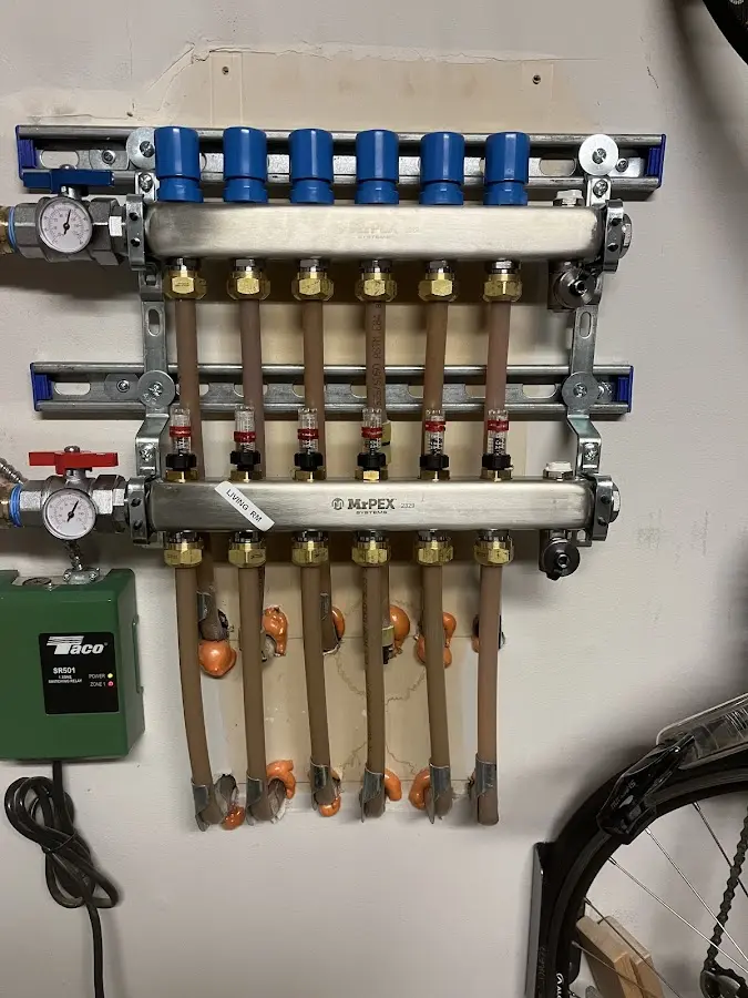 Plumber performing Leak Detection at a residential property in Lake Arrowhead